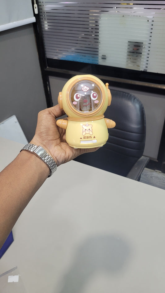 Cute Astronaut Bear Pencil Sharpener – Fun & Easy Sharpening for Kids